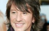 Гитарист Bon Jovi объявил об уходе из коллектива Гитарист Bon Jovi объявил об уходе из коллектива