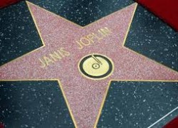 Дженис Джоплин установили звезда на Аллее славы в Голливуде после смерти