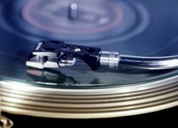 Вновь растет мода на виниловые носители