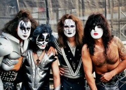 Группа Kiss возвращается в индустрию кино